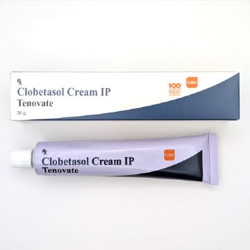 テノベートクリーム0.05%の箱とチューブ